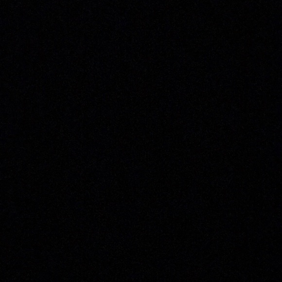 Meet your Posher, Lisa - Picture 2 of 2